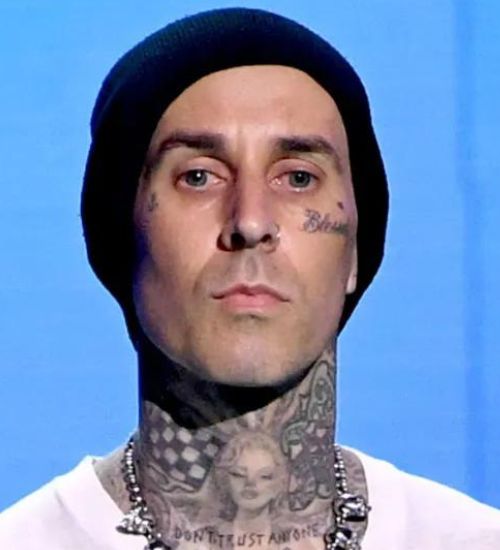 How old is Travis Barker?